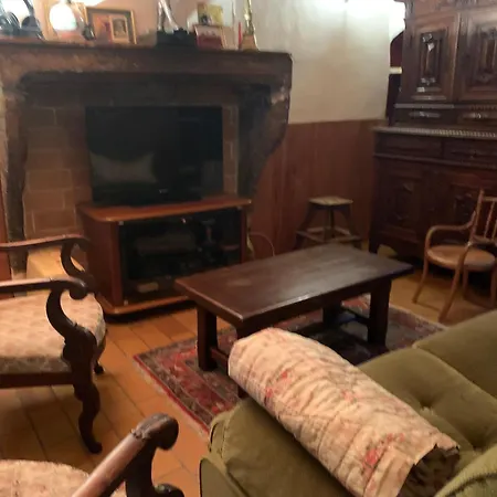 Grande Maison Familiale A La Campagne 18kms De Lyon Orlienas