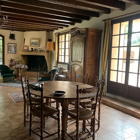 Grande Maison Familiale A La Campagne 18kms De Lyon * Orlienas