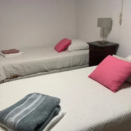 Grande Maison Familiale A La Campagne 18kms De Lyon Holiday home Orlienas